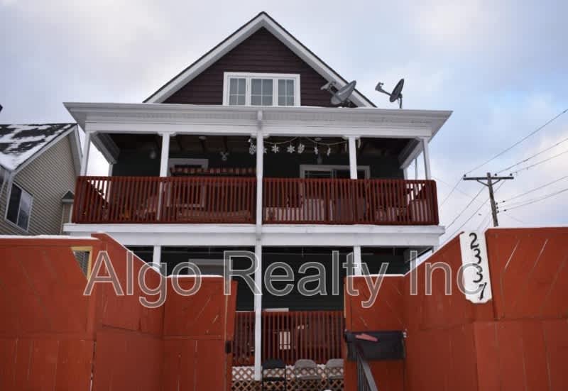 2337 North James Avenue - 1