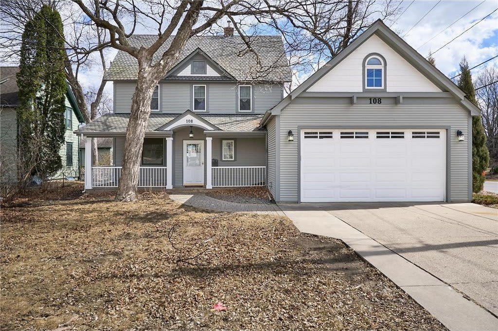 108 Broadway Avenue N