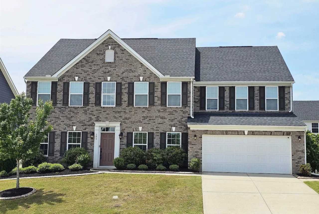 3700 SF 4/4 Available Now!