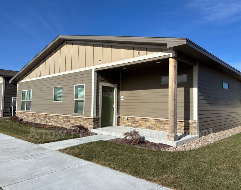 1215 North Claude Road