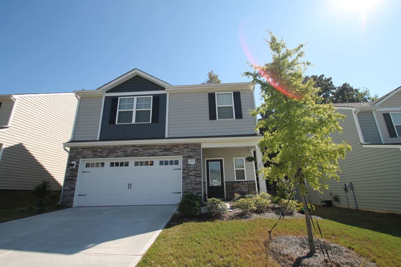 Exclusively Offered by Muse Realty, LLC