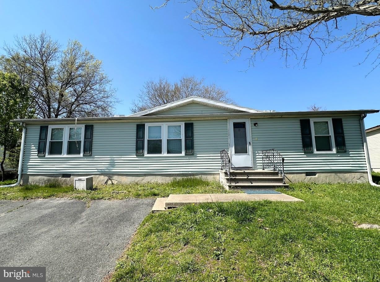 19 GORDON DRIVE
