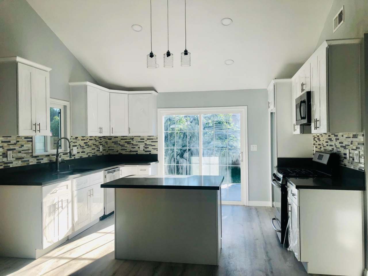 19729 Normandale Avenue