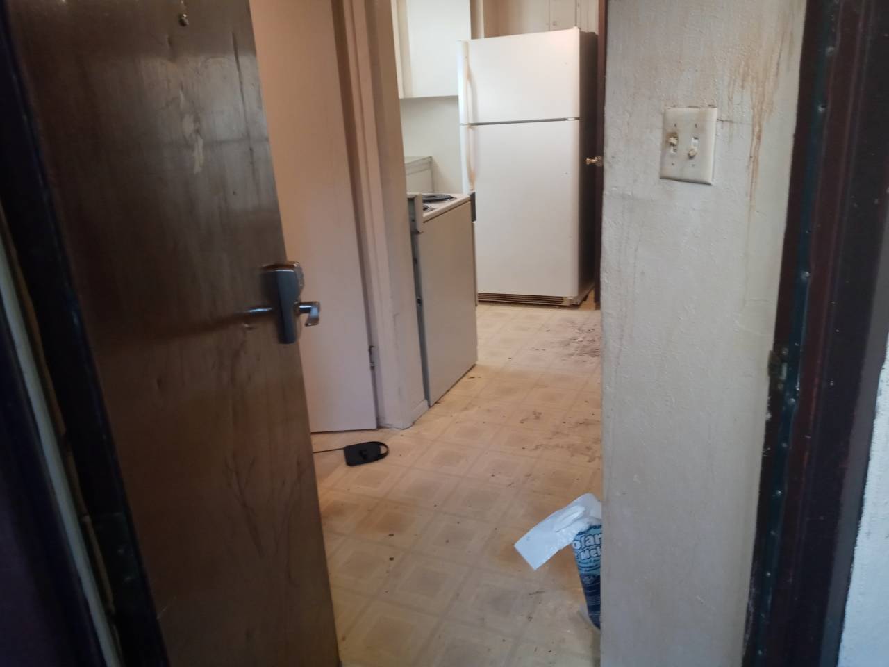 380 South Wagon Wheel Drive - 4