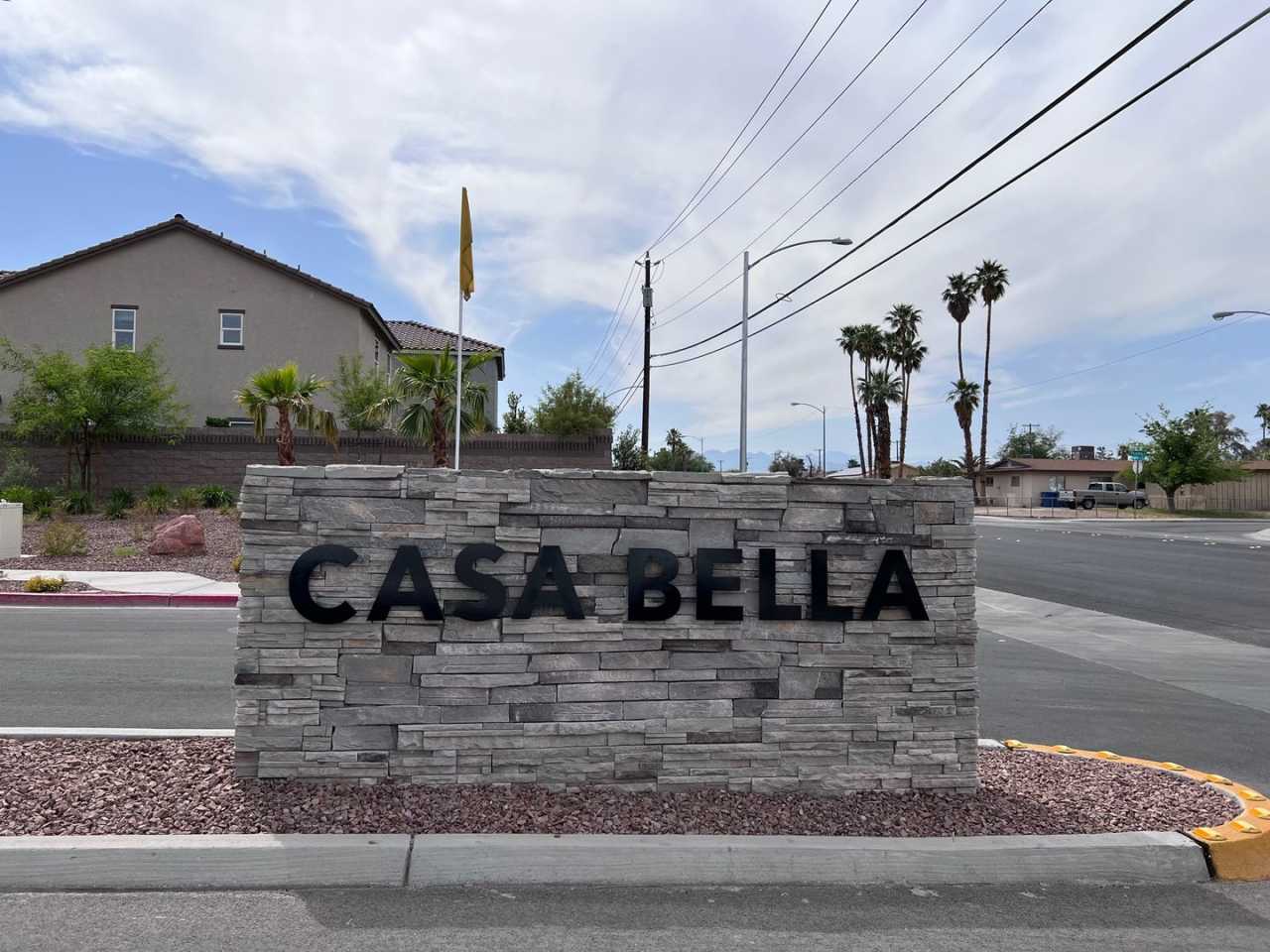 CASA BELLA COMMUNITY 3 BEDROOM 2.5 BATH LOFT AND 2 CAR GARAGE