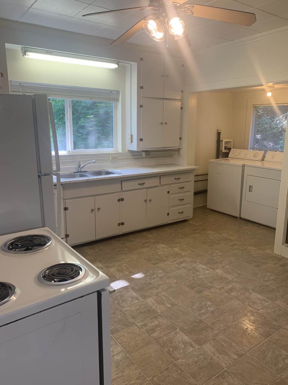 525 & 527 NE Morton St. - 1