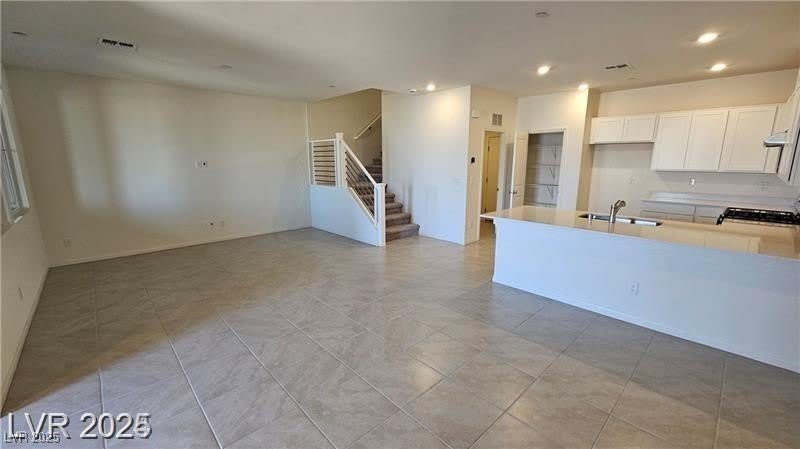 3415 Costa Caparica Lane