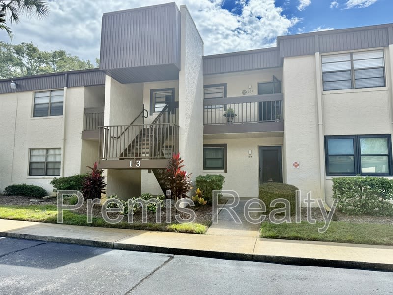 2400 Winding Creek Boulevard 13-104