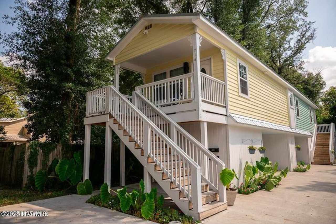 714 Cronely Alley unit: A