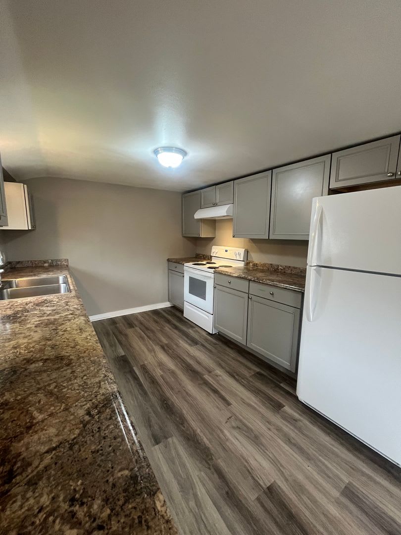 4-Bedroom 1 1/2-Bath home in Junction City