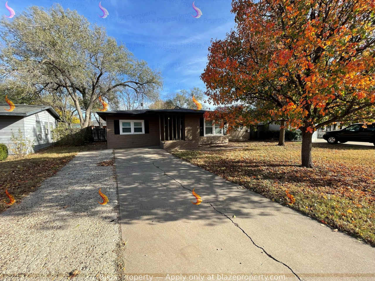 Spacious  Unique! 3 Bed, 1 Bath Home with Bonus Space for Rent