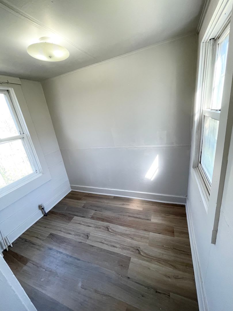 One bedroom one bathroom house for rent!