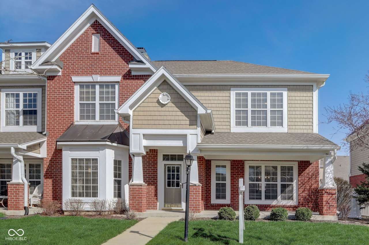 1242 Pawtucket Drive