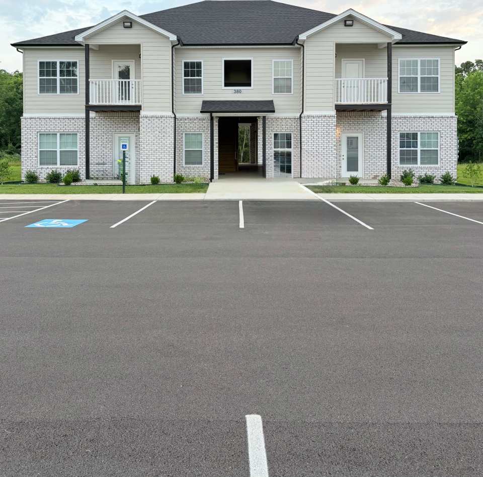 392 Hillview Mills Blvd.