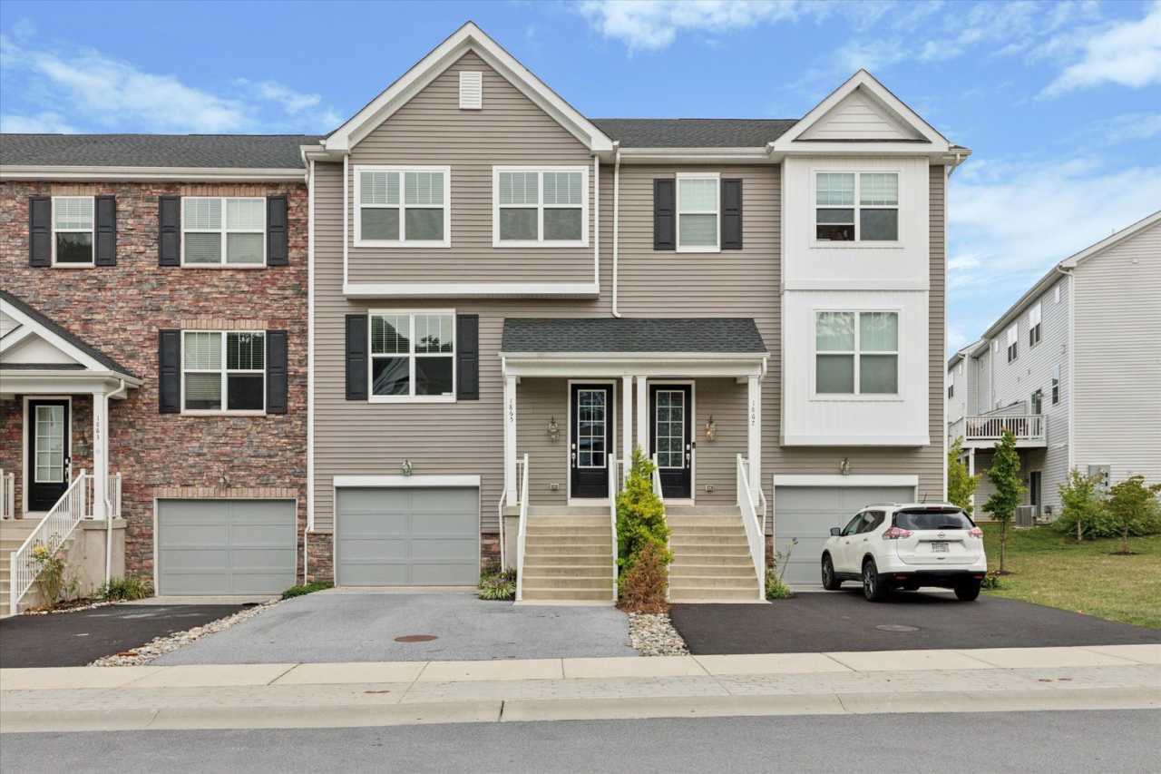 Available Immediately – 3 Bedroom / 2.5 Bath Townhome in Downingtown School District