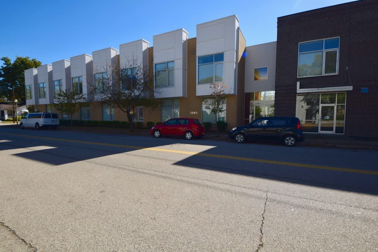 1 bed, 1 bath condo in Cooper Young