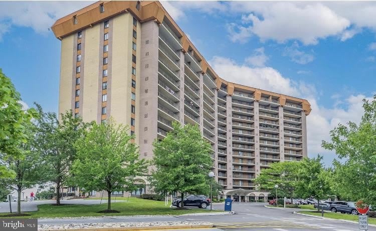 20926 VALLEY FORGE Circle unit: 926