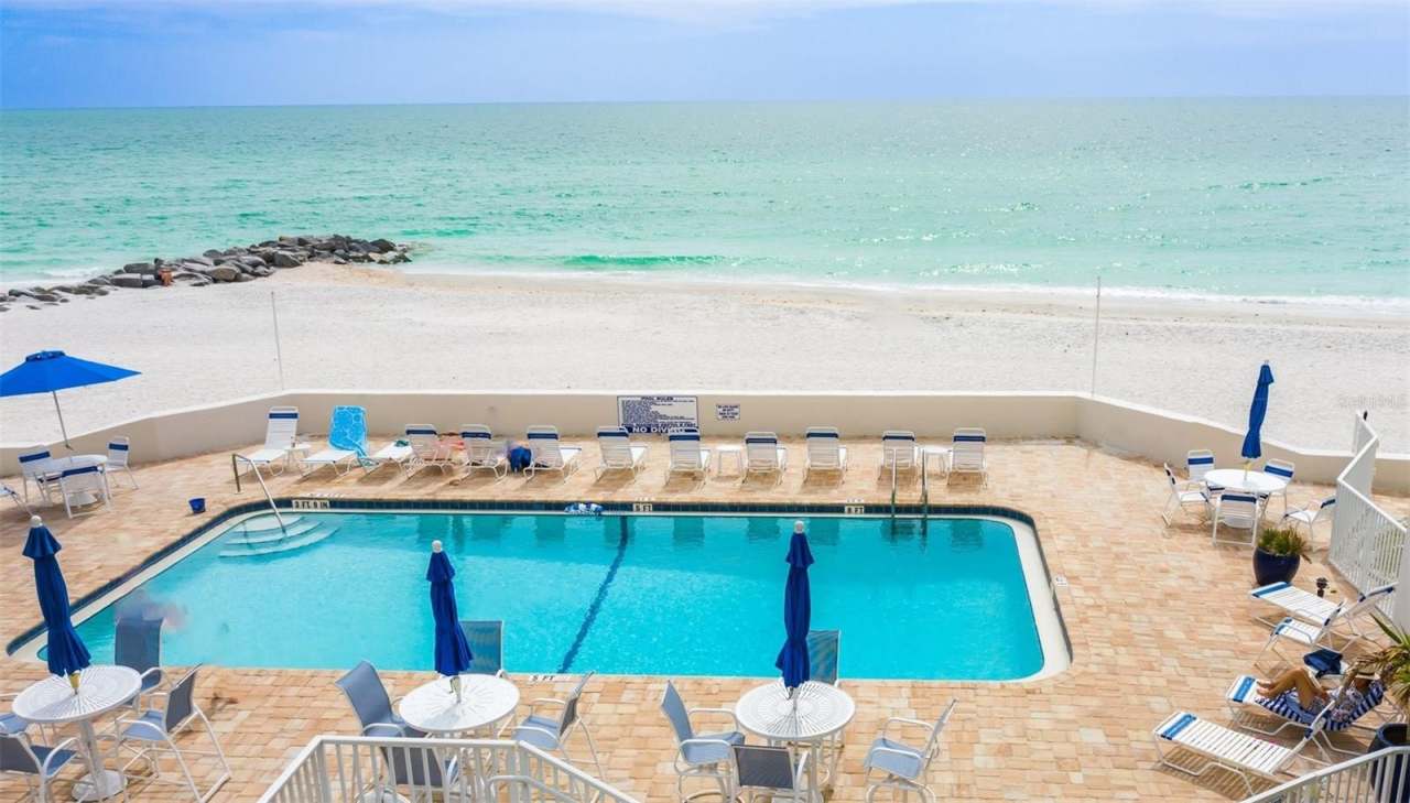 1900 BENJAMIN FRANKLIN DRIVE