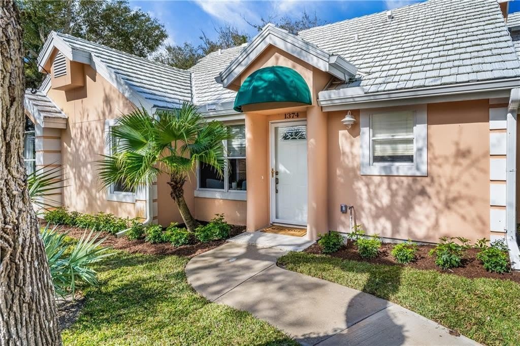 1374 Coral Park Lane