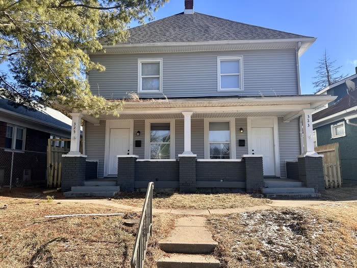 325 North Gladstone Avenue