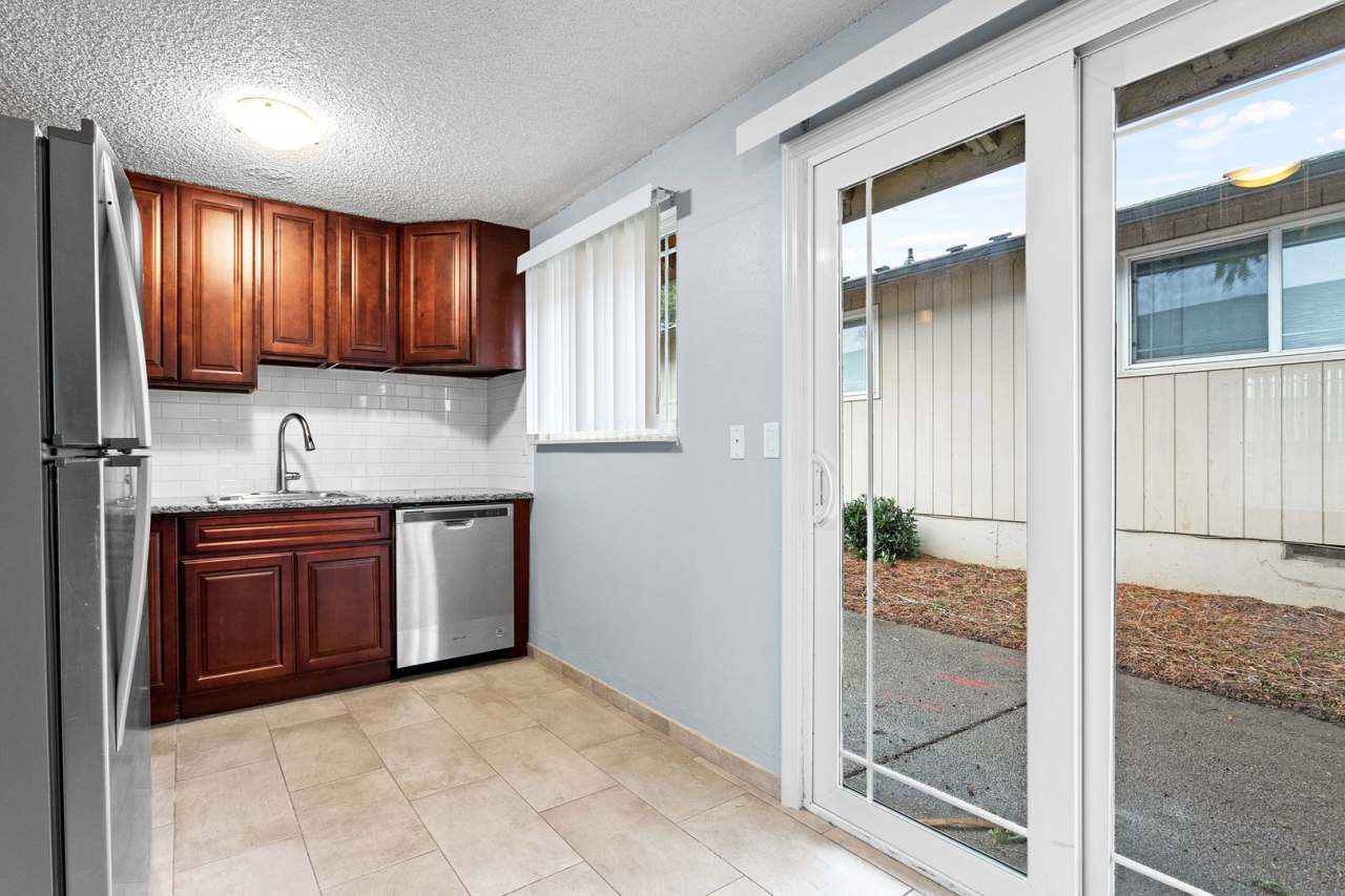 Jennings Lodge Apartments