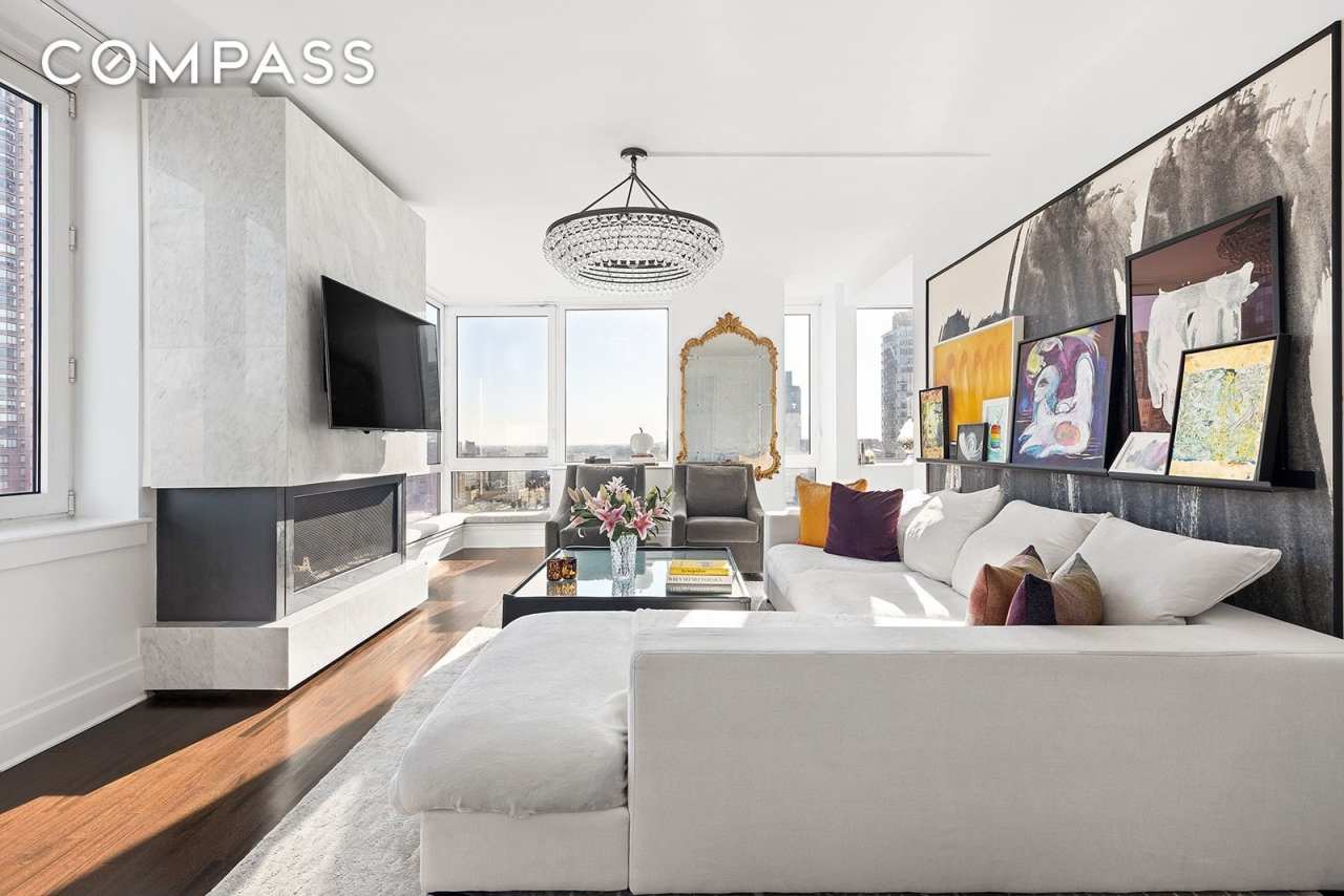 300 East 77th Street