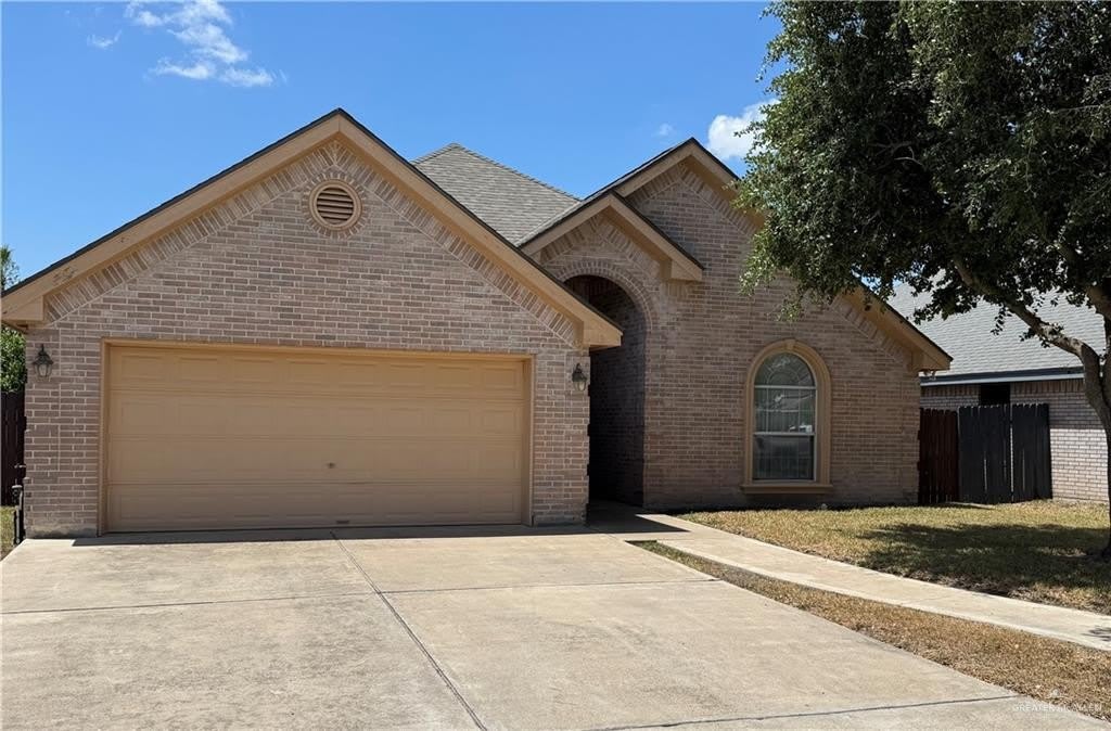 2913 N 45th Street N