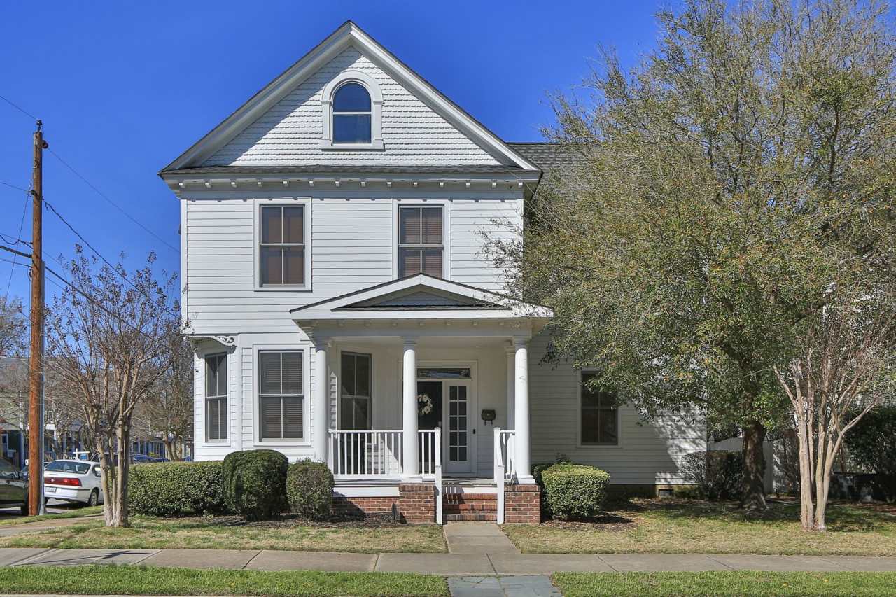 Historical Register Century Home- Ready Jan 2026