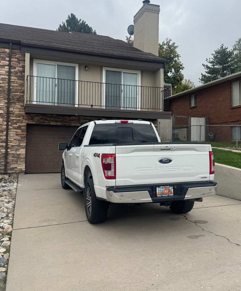 Beautiful Cottonwood Heights Duplex!