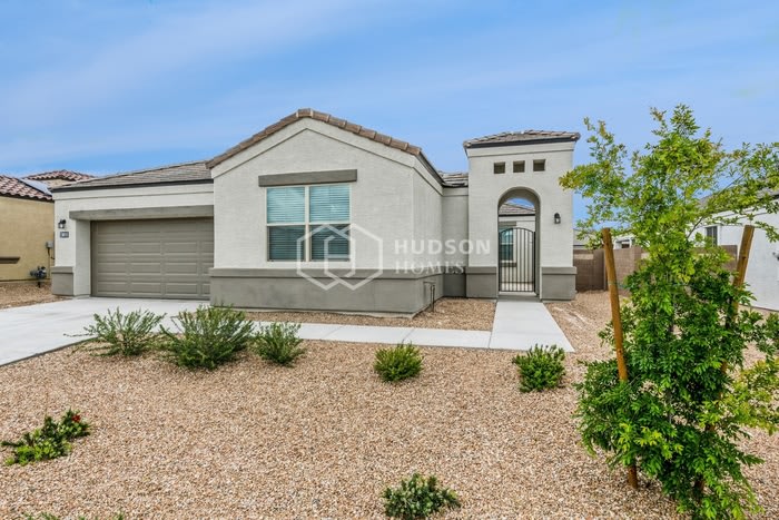 30151 West Clarendon Avenue