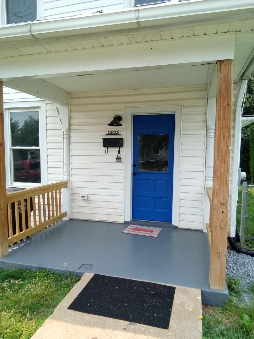 Renovated 2BR, 1 BA SFH