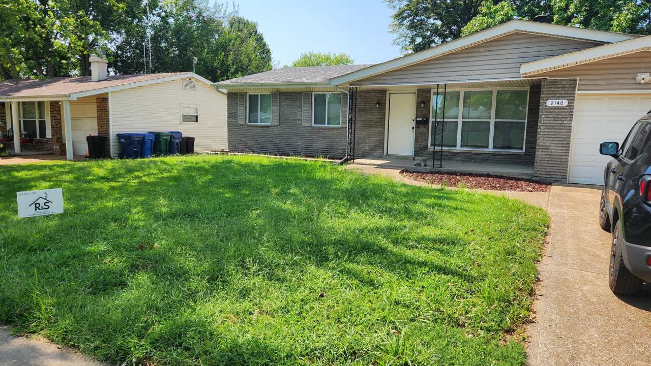 2140 Teakwood Manor Dr