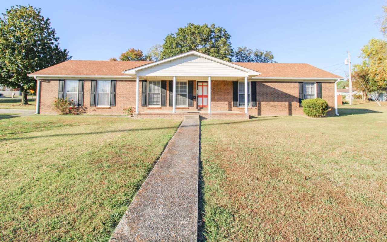 Well maintained brick home on a nice corner lot in Athens City!