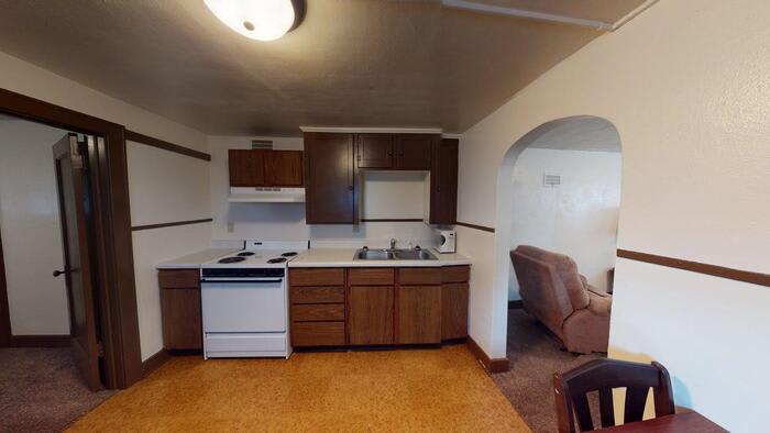 1510 East Thayer Avenue