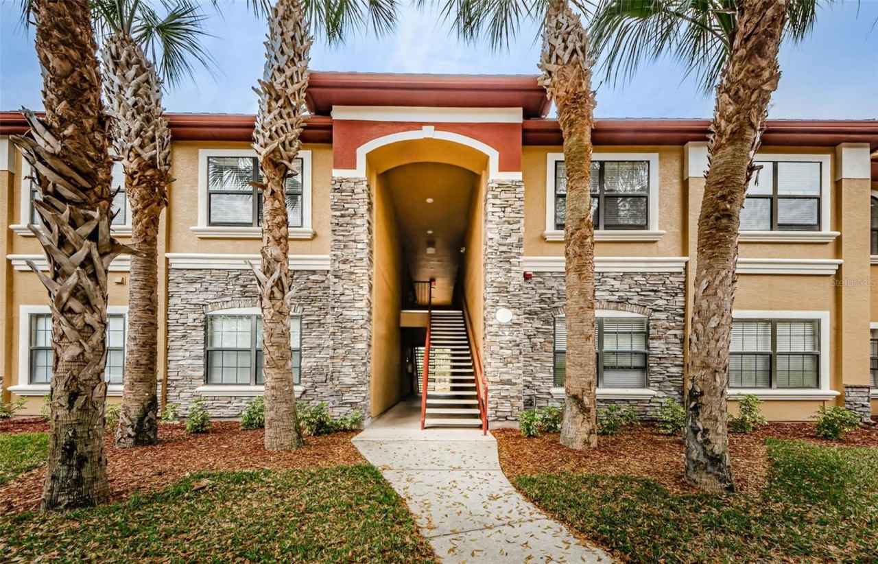 2141 PORTOFINO PLACE