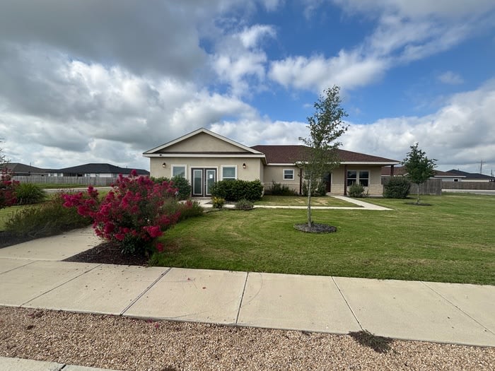 100 Strawberry Fields