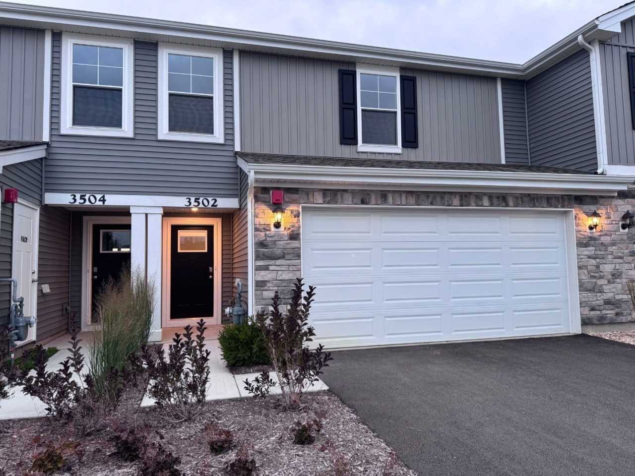 3502 Richardson Circle