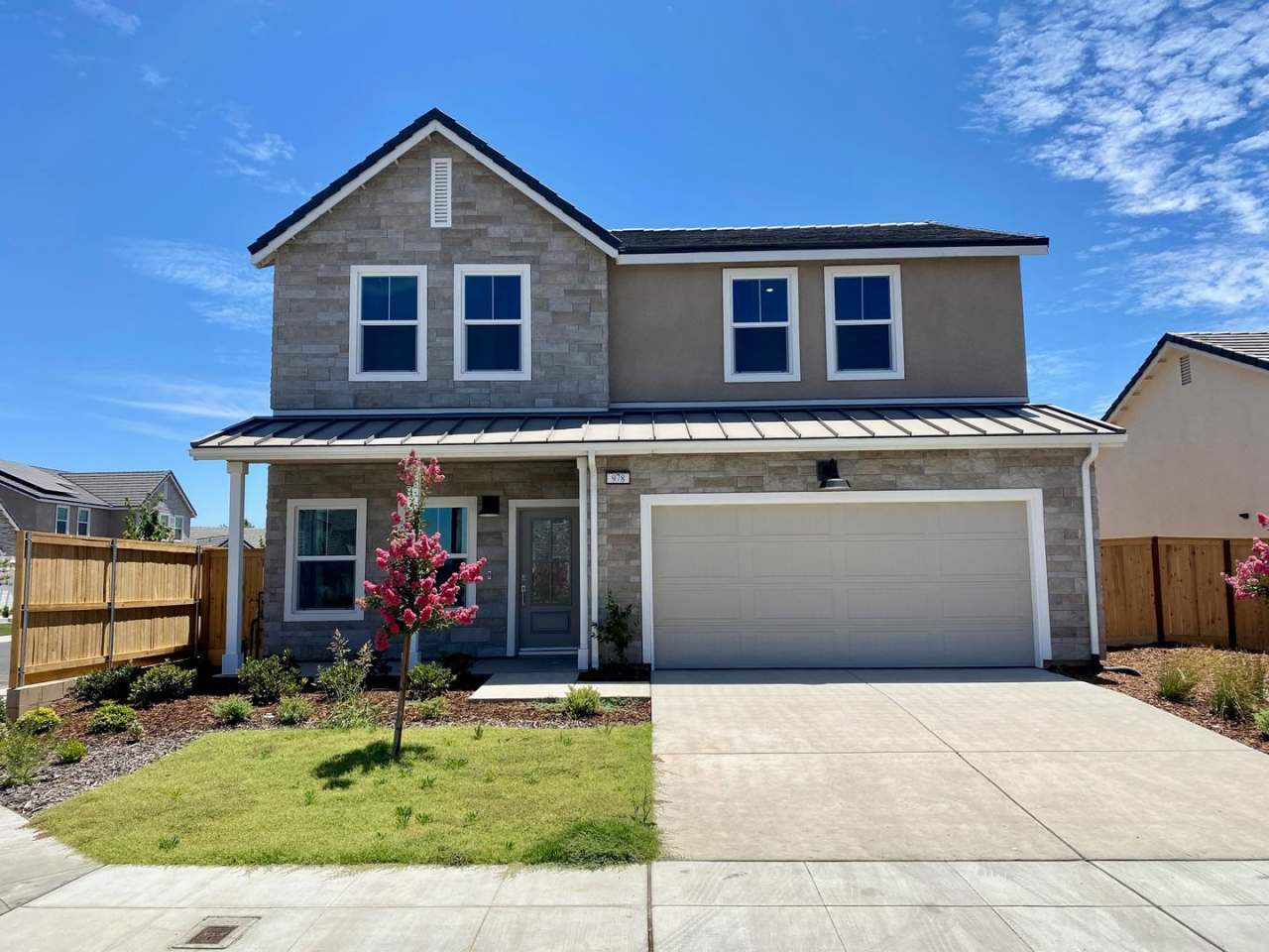 $3,000 Clovis  Shepherd, 4 Bedroom - Lester Ave, Clovis / $100 for Solar!