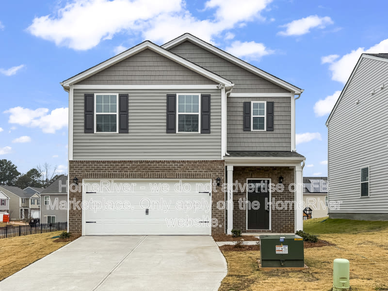 1333 37th Avenue Ln NE