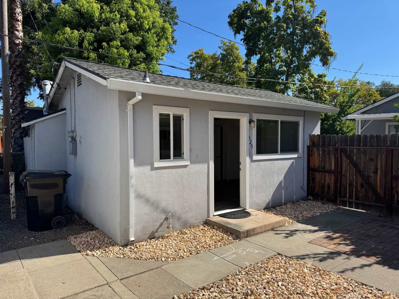 STUDIO APARTMENT WITH KITCHEN  BATHROOM AND ONE CAR GARAGE!