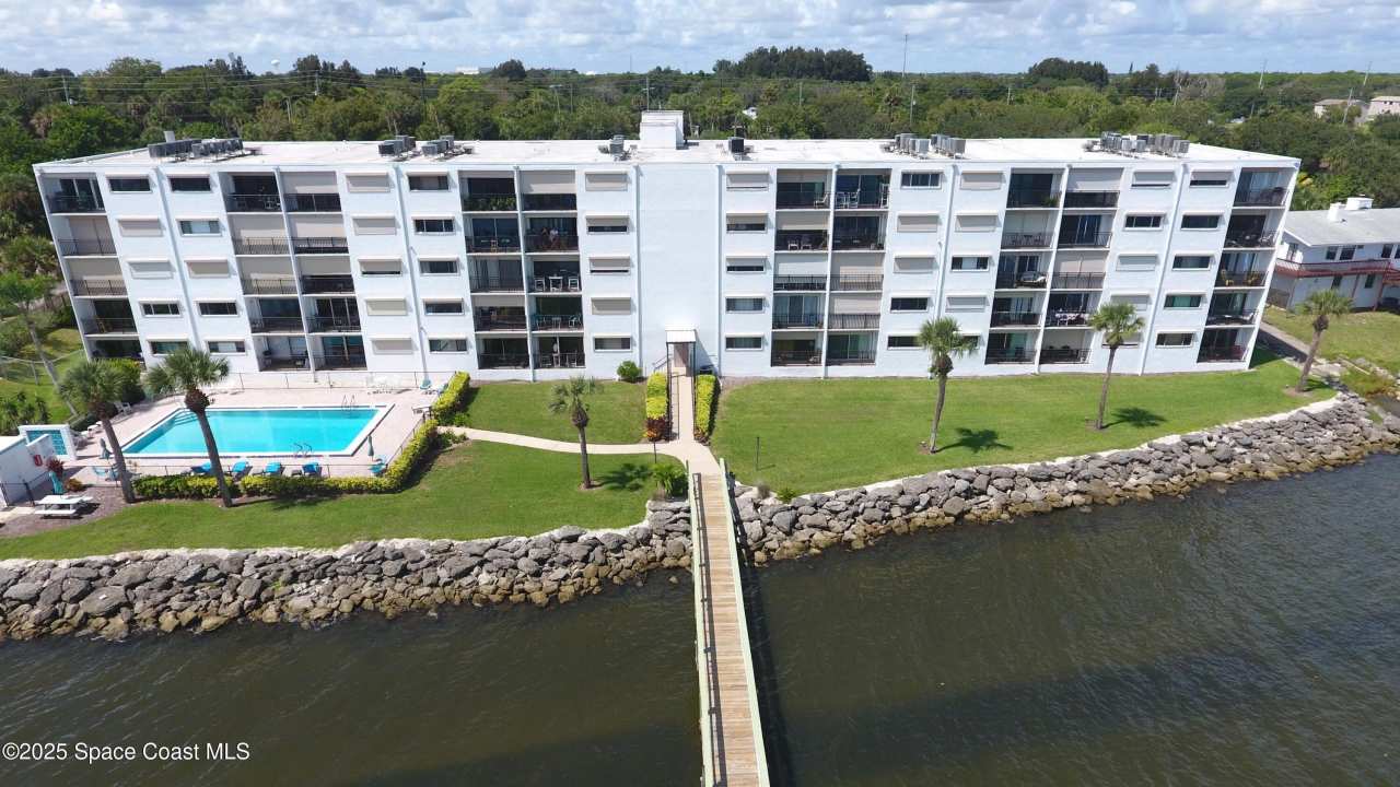 3901 Dixie Highway NE unit: 402