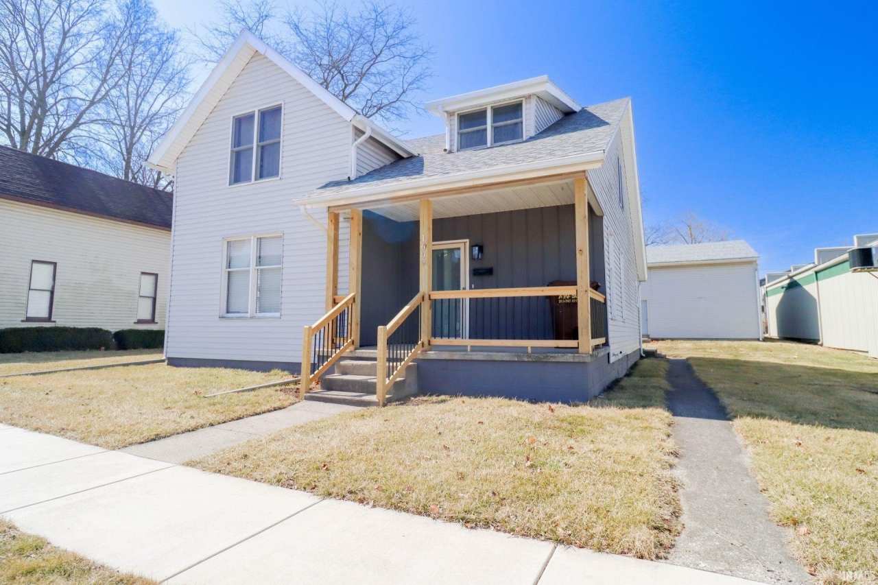 1609 S Van Buren Street