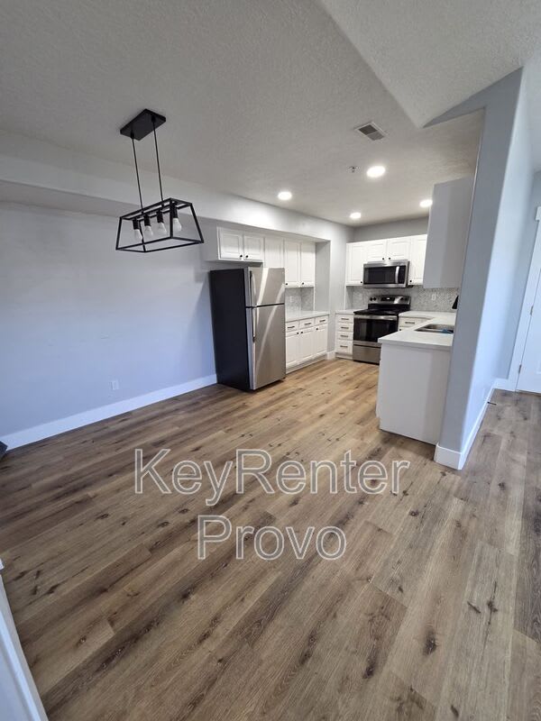 8196 N Cedar Springs Rd Q11