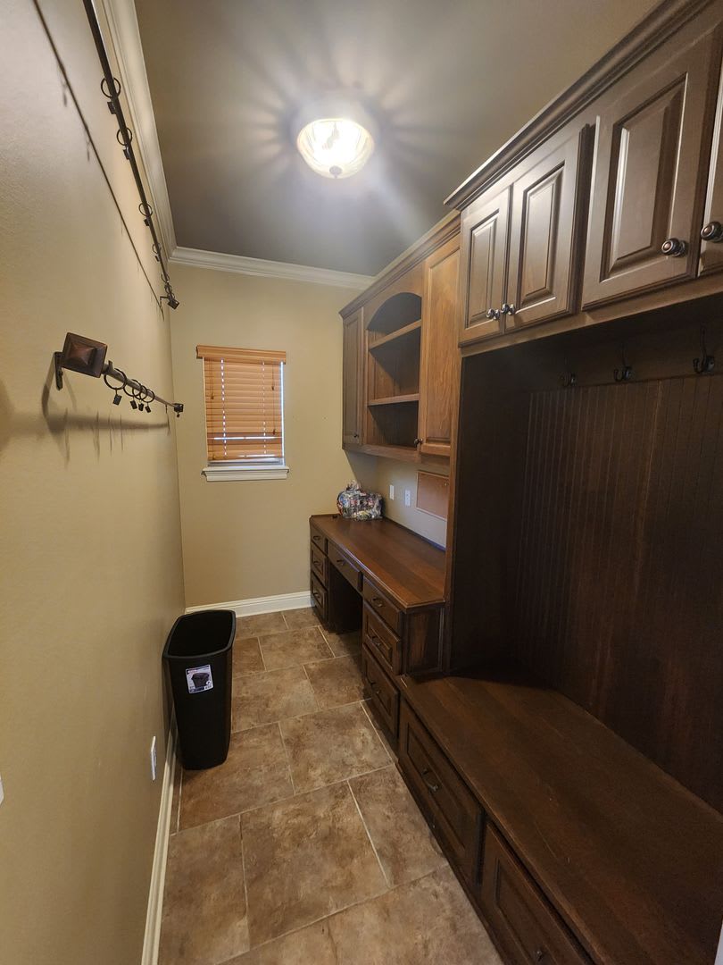 4 Bedroom 2 Bath (Gardens Of Southgate)