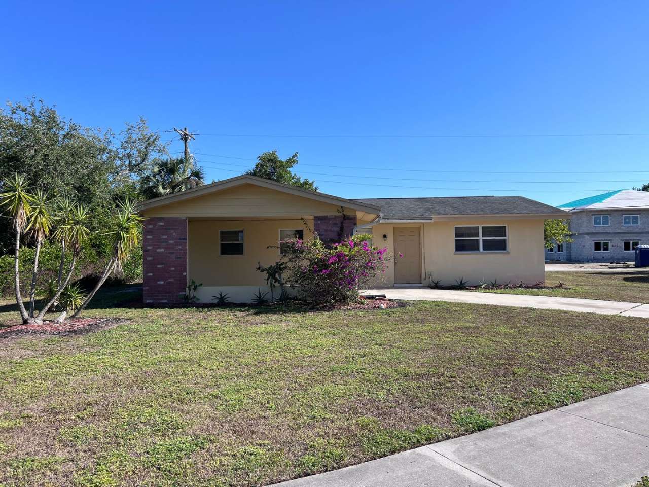 Charming 3-Bed, 2 Bath Home in Waterway Estates