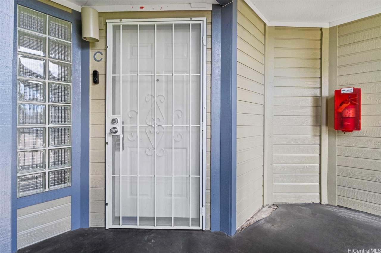 91-299 Hanapouli Circle unit: 1C