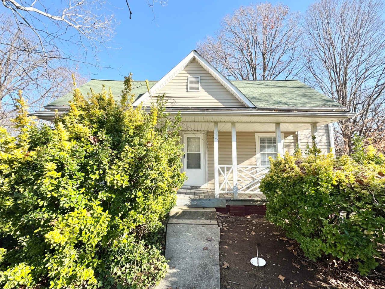 Spacious 2 Bedroom With Office