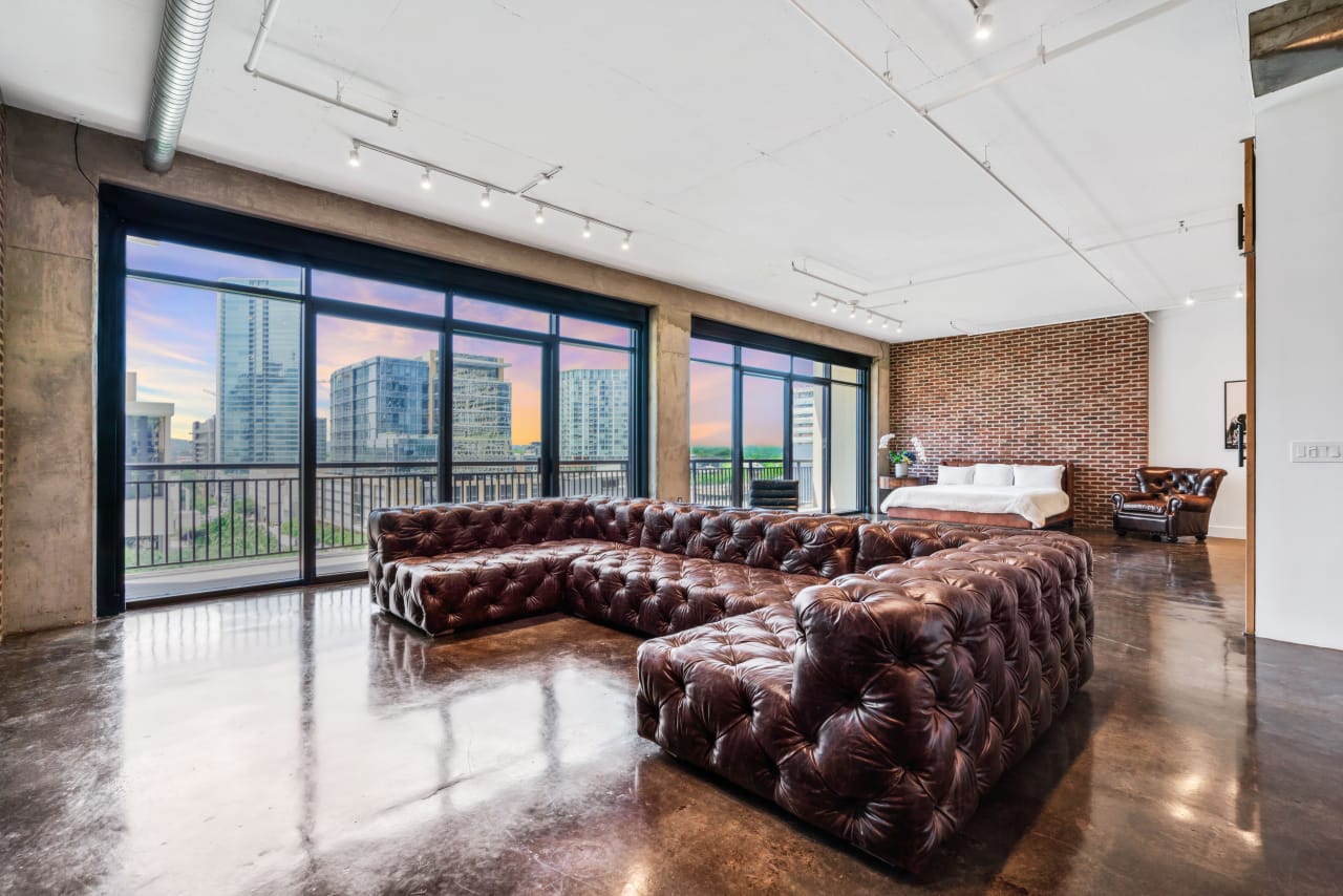 311 West 5th Street