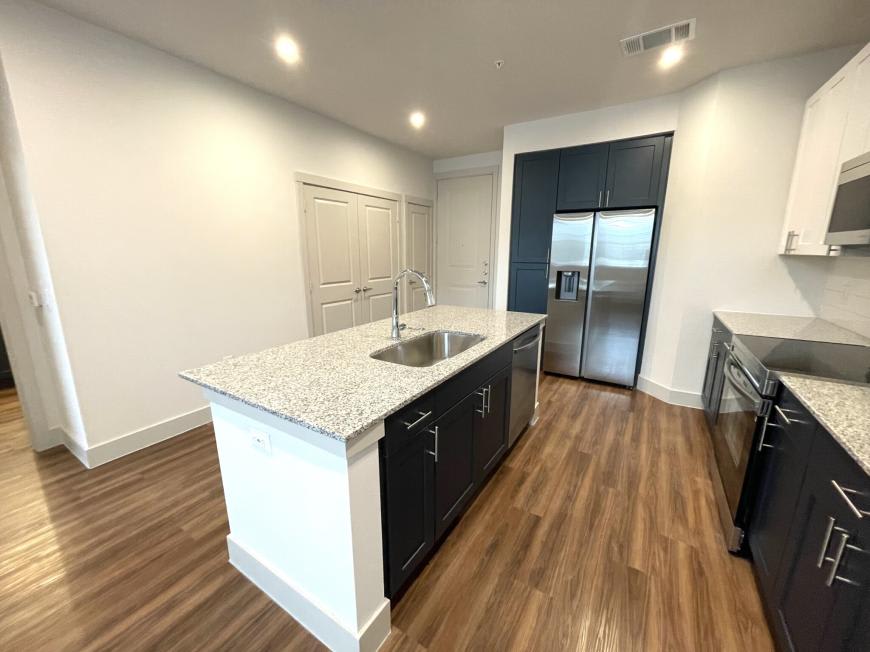 614 East Foster Crossing Rd.