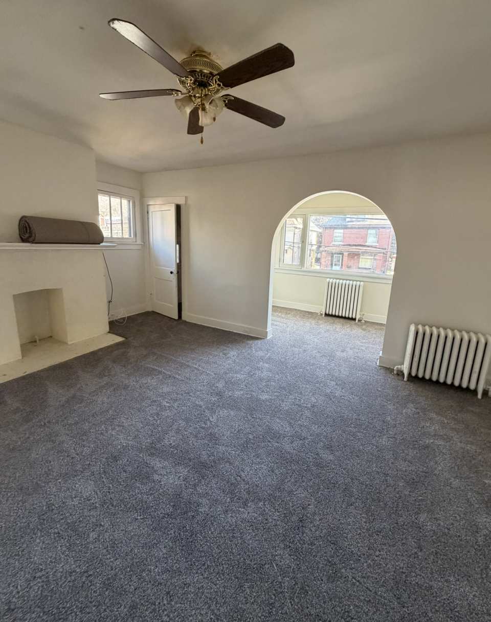 3825-3827 Brighton Rd